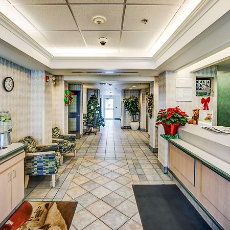 Motel 6-Red Deer, Ab Екстериор снимка