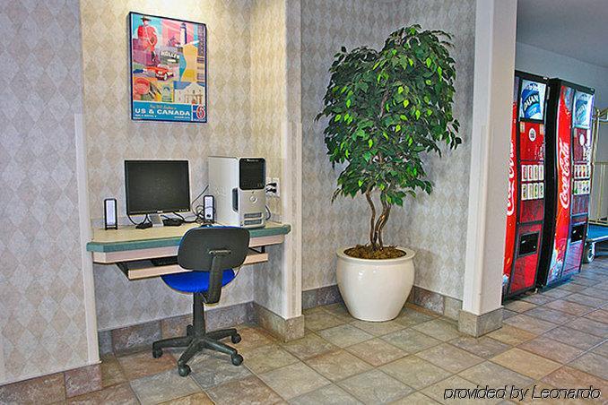 Motel 6-Red Deer, Ab Екстериор снимка