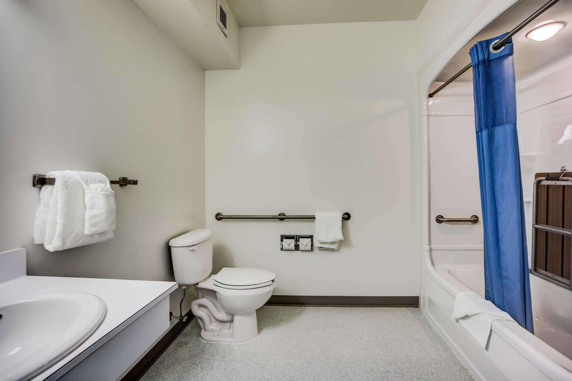 Motel 6-Red Deer, Ab Екстериор снимка
